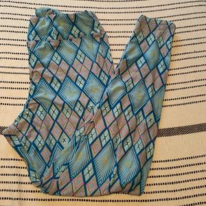 Tall & Curvy LuLaRoe Leggings